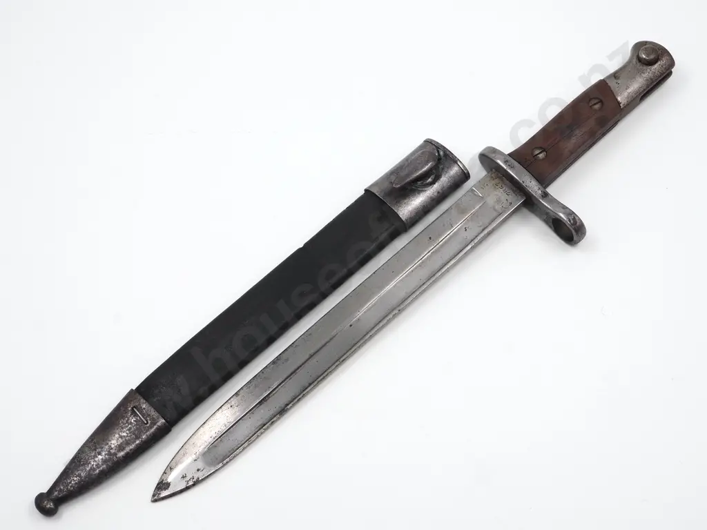 Spanish WW2 Artillery Bayonet  Image 1++