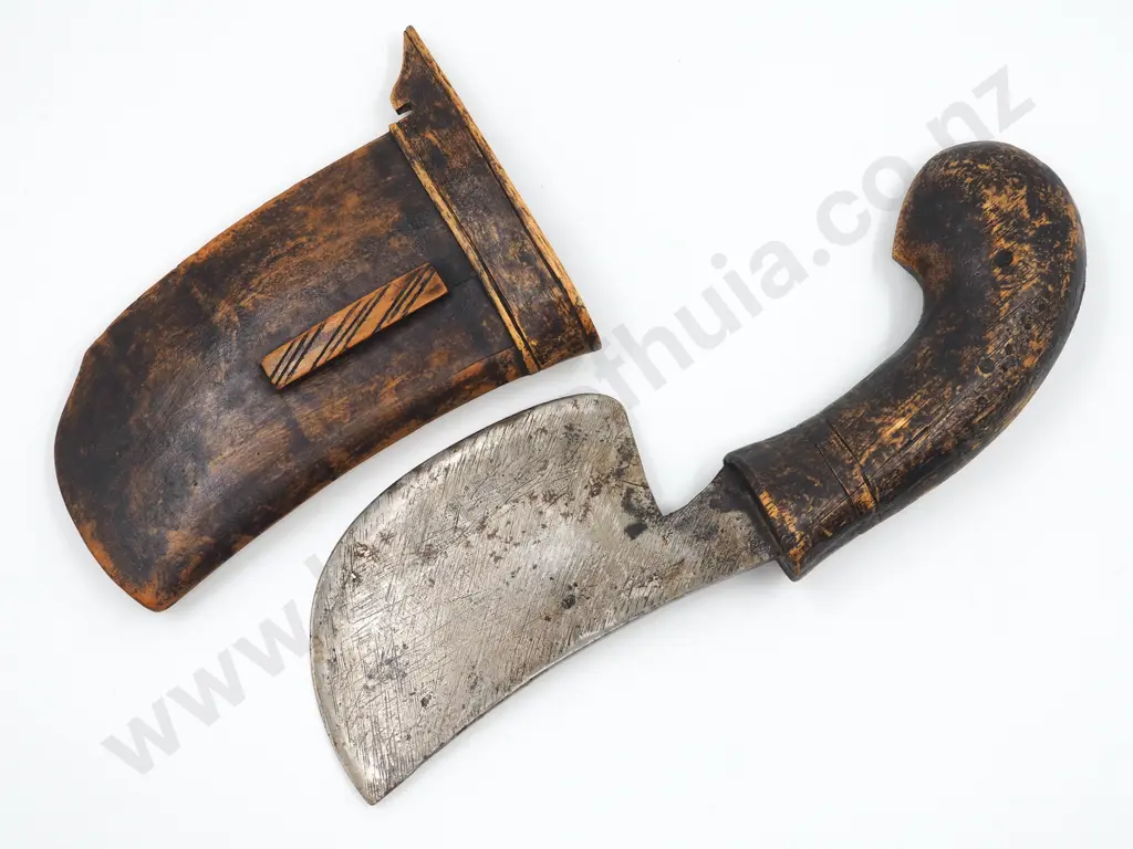 Solomon Islands / PNG Sheathed Dagger Image 1++