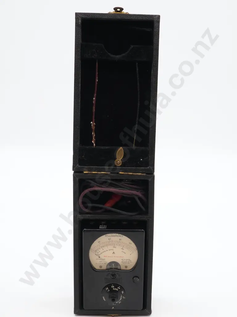 Test Meter Type Q Broad Arrow Marked By Ferenti  Image 1++