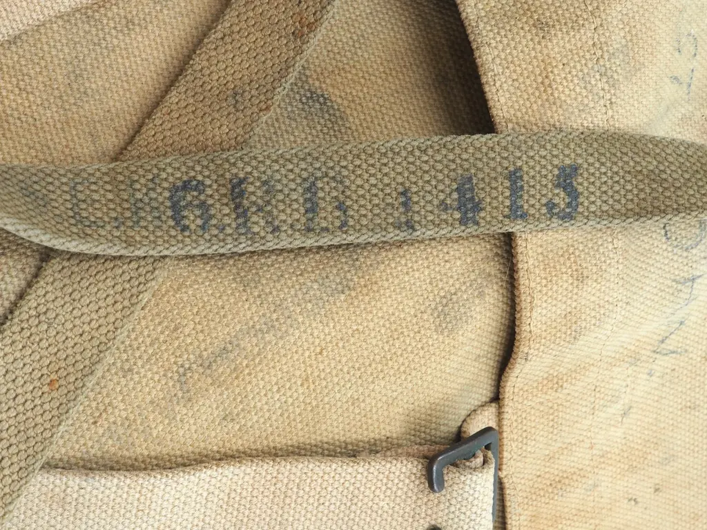 Large WW2 Haversack - Pattern 1908, dated 1917, including straps Image 1++