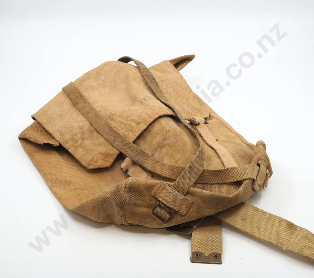 Large WW2 Haversack - Pattern 1908, dated 1917, including straps Image 1++