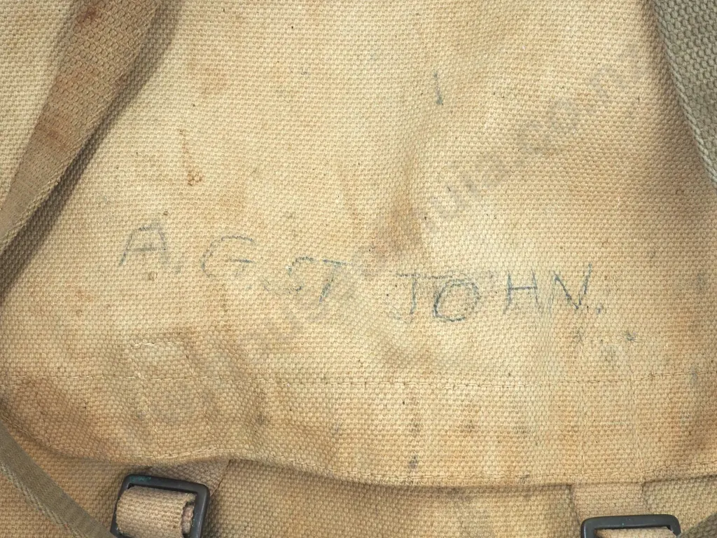 Large WW2 Haversack - Pattern 1908, dated 1917, including straps Image 1++