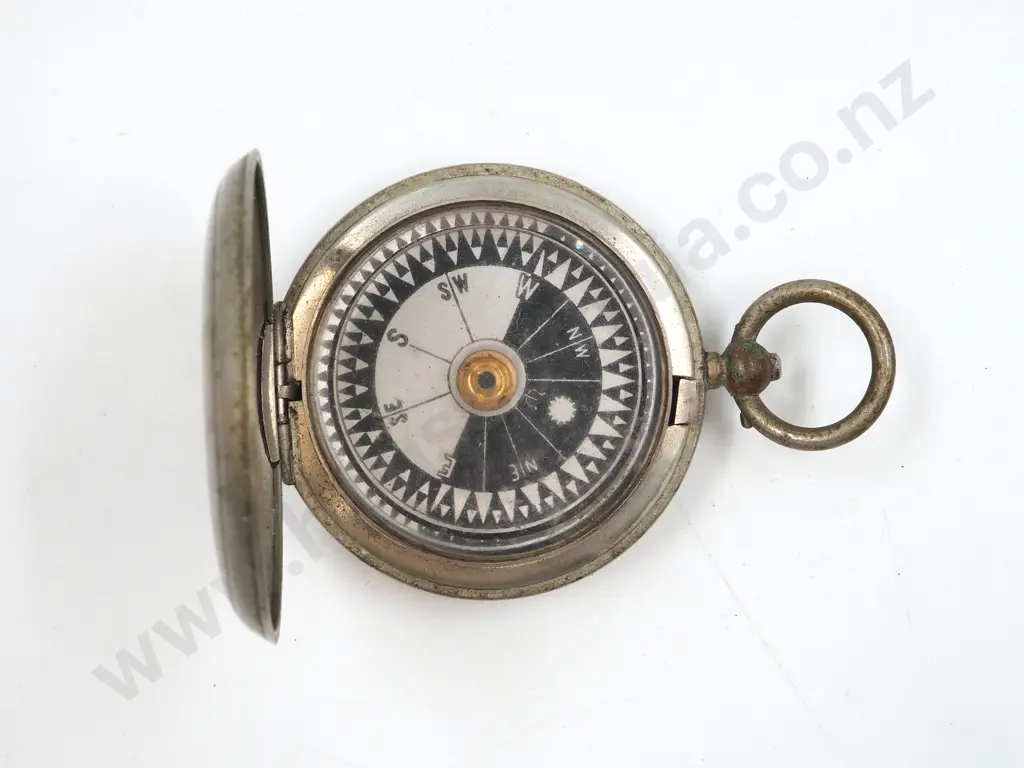 WW1 C.HASELER & Son 1915 Pocket Compass Image 1++