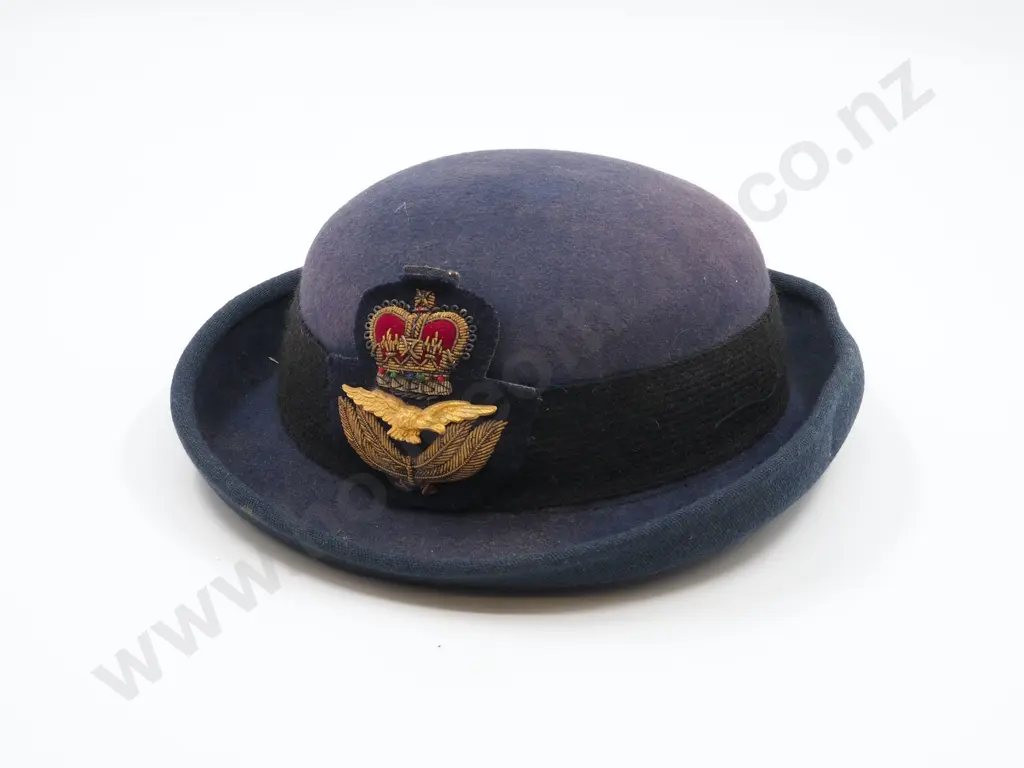 1970's RNZAF Women's Officers Bowler Hat  Image 1++