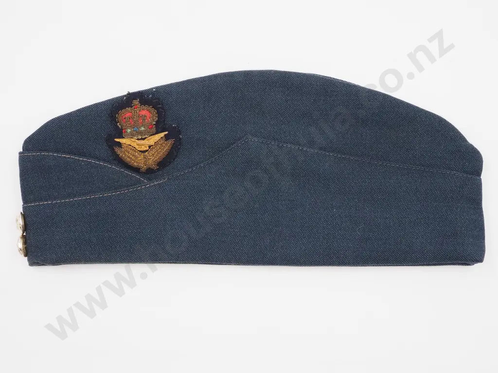 RNZAF Side Cap: Officer  Image 1++