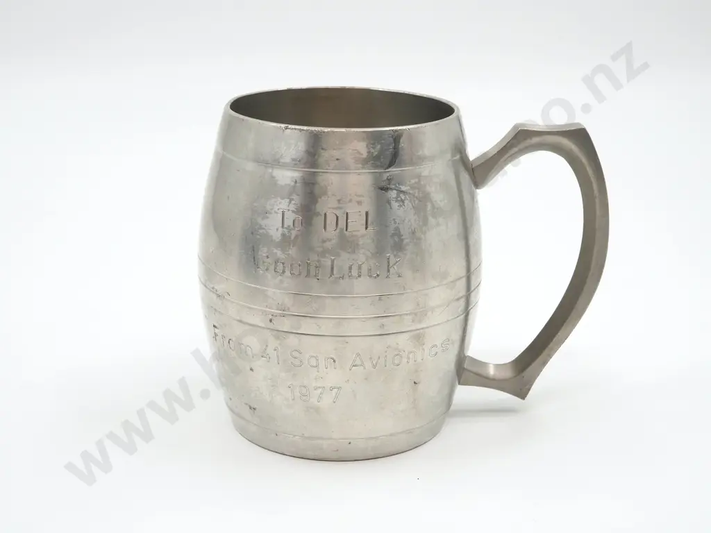 1977 To Dell - Good Luck from 41 Squadron RNZAF Pewter Beer Mug Image 1++