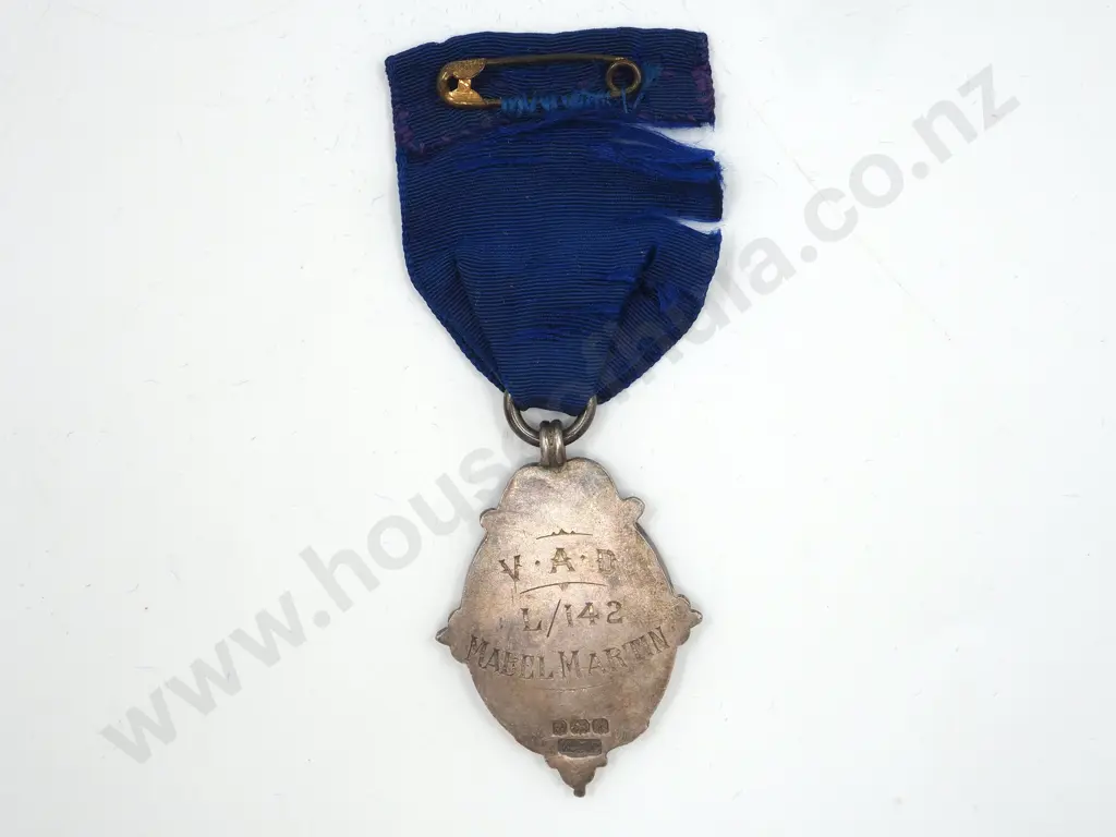 Air Raid Service Medal Sil 1917-18 to Mabel Martin Image 1++