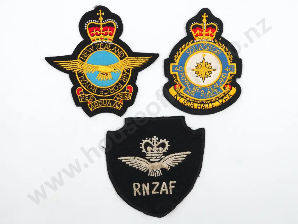 Assorted Lot of New Zealand Military RNZAF Post War Blazer Patches Image 1++