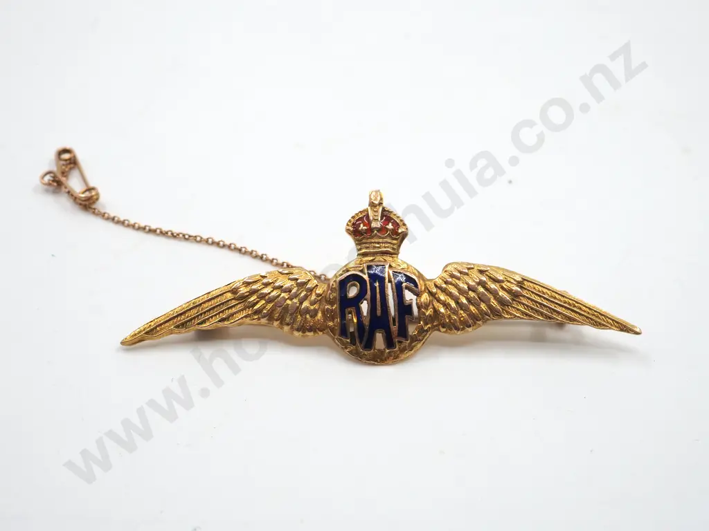 9ct Gold Airforce Wings Image 1++