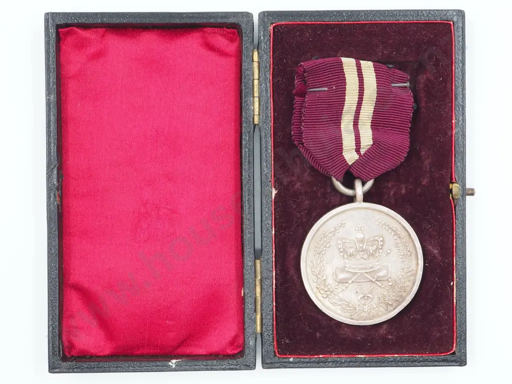 Cased New Zealand LESM to No.1 Bandsman Frank Schultz, Wanganui Garrison Band Volunteers (1905) Image 1++