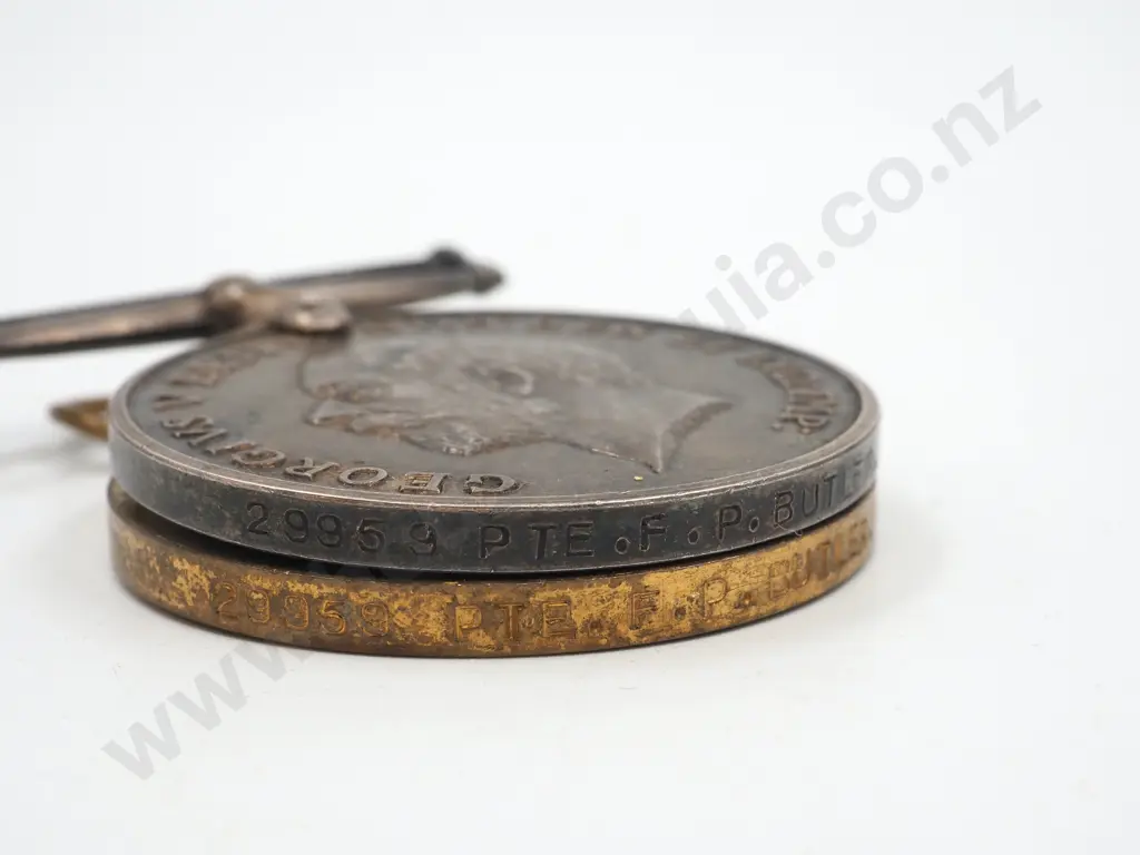WW1 Pair to 29959 PTE F P Butler Image 1++