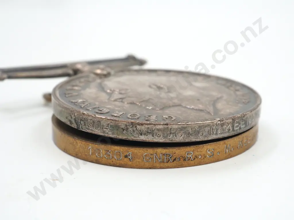 18304 GNR R S M Keenan: WWI Pair & Assorted Badges & Coins Image 1++