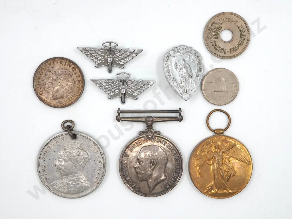 18304 GNR R S M Keenan: WWI Pair & Assorted Badges & Coins Image 1++