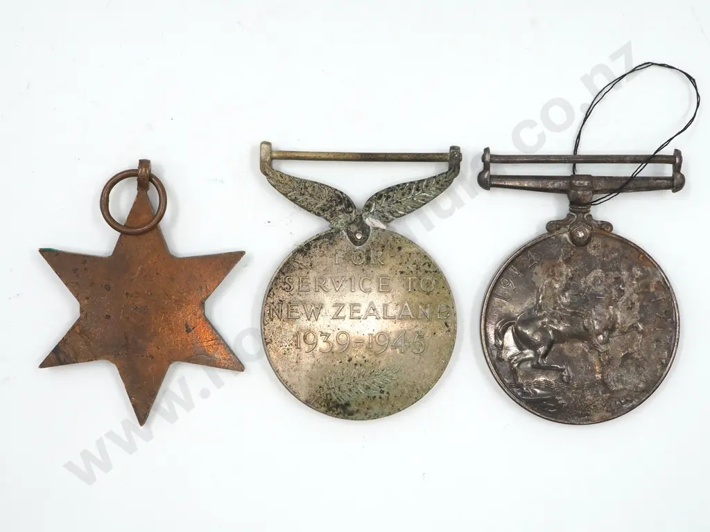 WW1 New Zealand BWM to 18644 H Ford & NZ Defence / 39-45 Star Image 1++