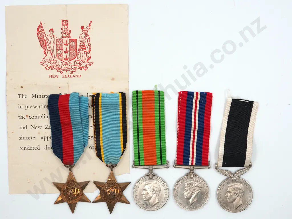 WW2 New Zealand Air Crew Europe Star Medal Group Image 1++