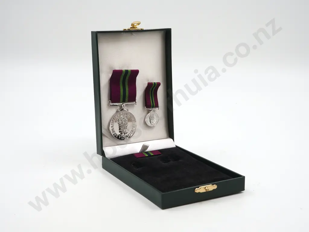Prison Service Medal to C I Wiseman  Image 1++