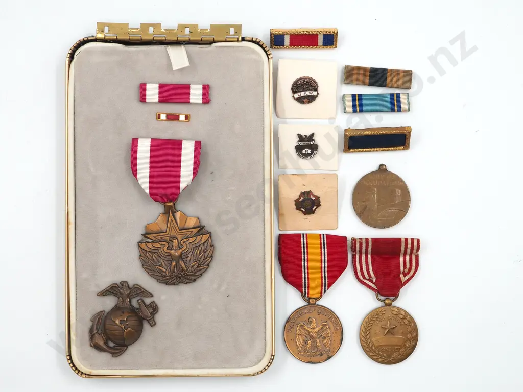 Assorted Lot of U.S.A Medals  Image 1++
