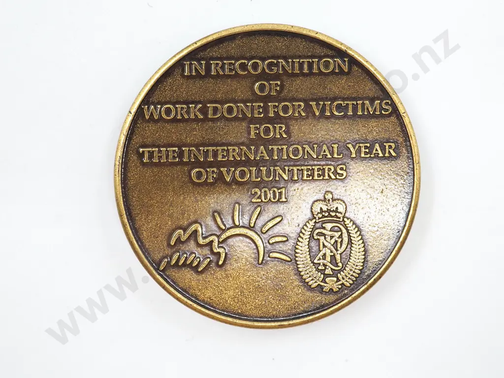 New Zealand Police Victim Support Medallion  Image 1++