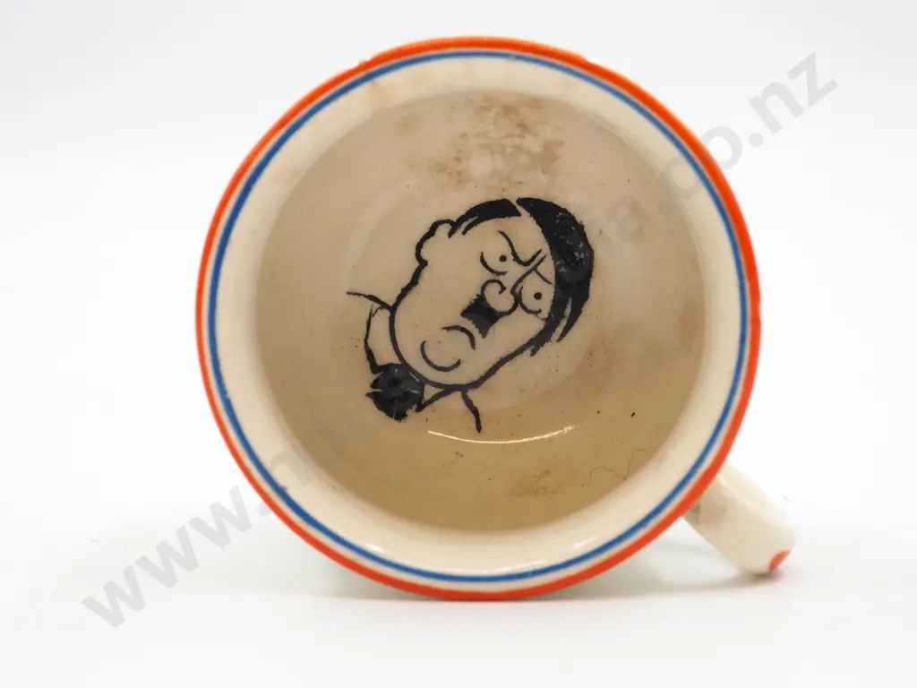 WW2 Propoganda Potty Ashtray - Hitlers Head Image 1++