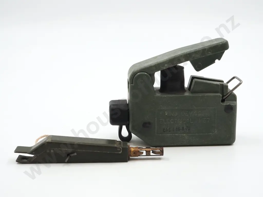 Vietnam Period Claymore Mine Clacker & Trip Fuse Image 1++