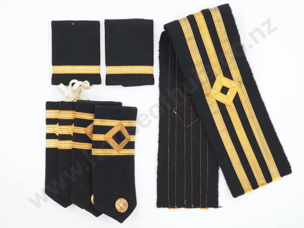 Assorted lot of Merchant Navy Epaulettes & Cuff Title  Image 1++