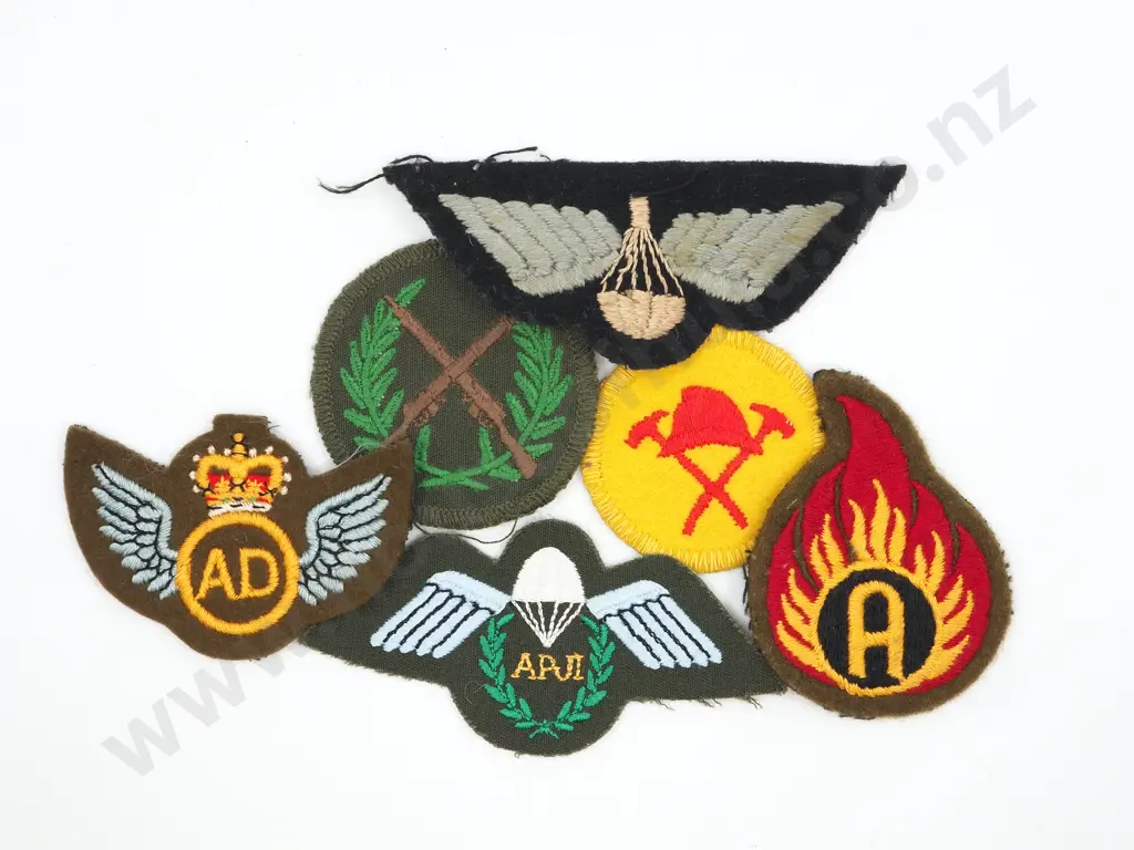 Assorted Lot of New Zealand Military Post War Trade Patches  Image 1++