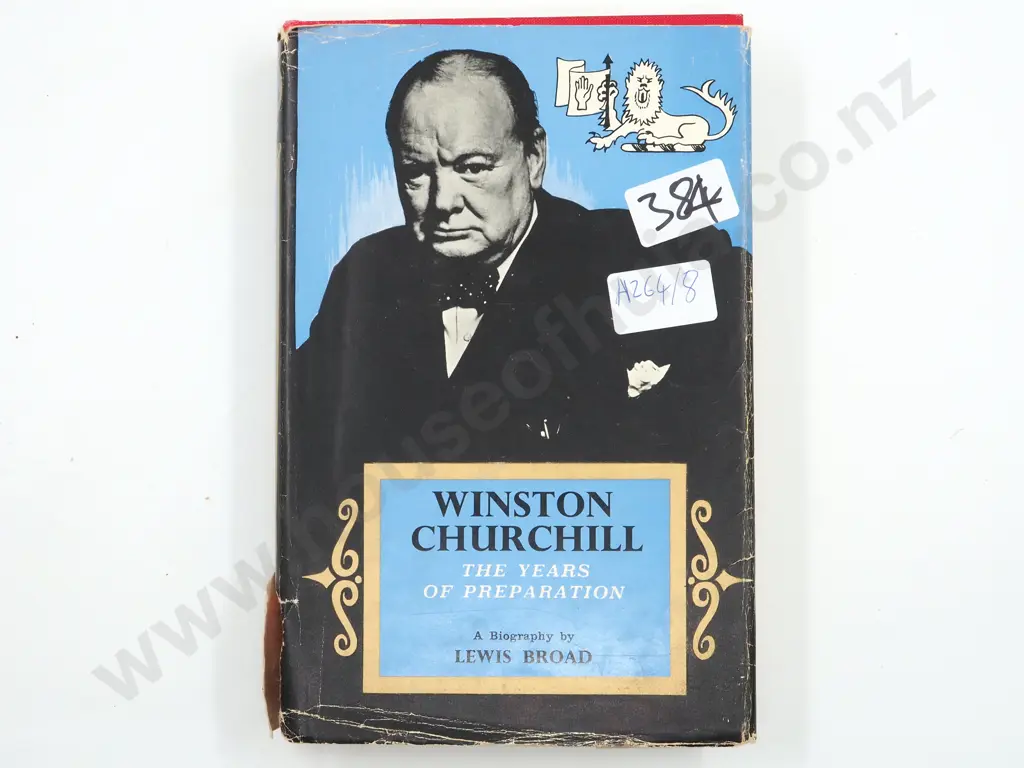 Winston Churchill: The Years of Preparation by Lewis Broad   Image 1++