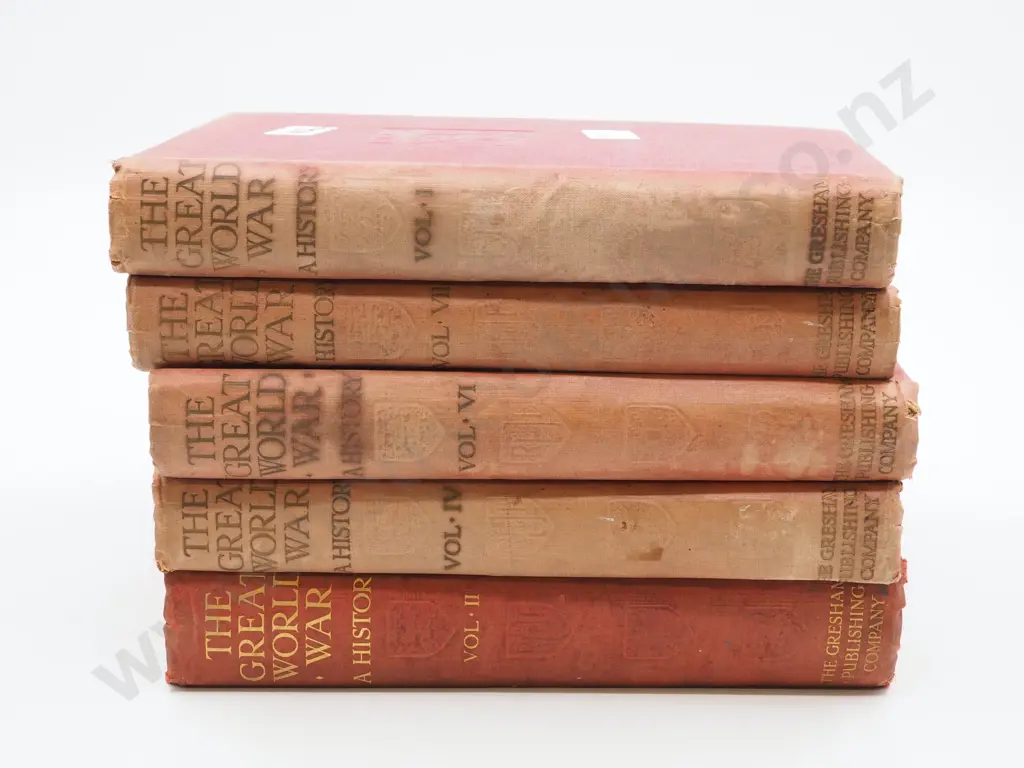 History of the Great World War: Five Volumes  Image 1++