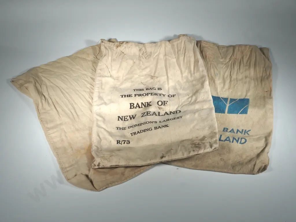 Three New Zealand Bank Cash Bags Image 1++