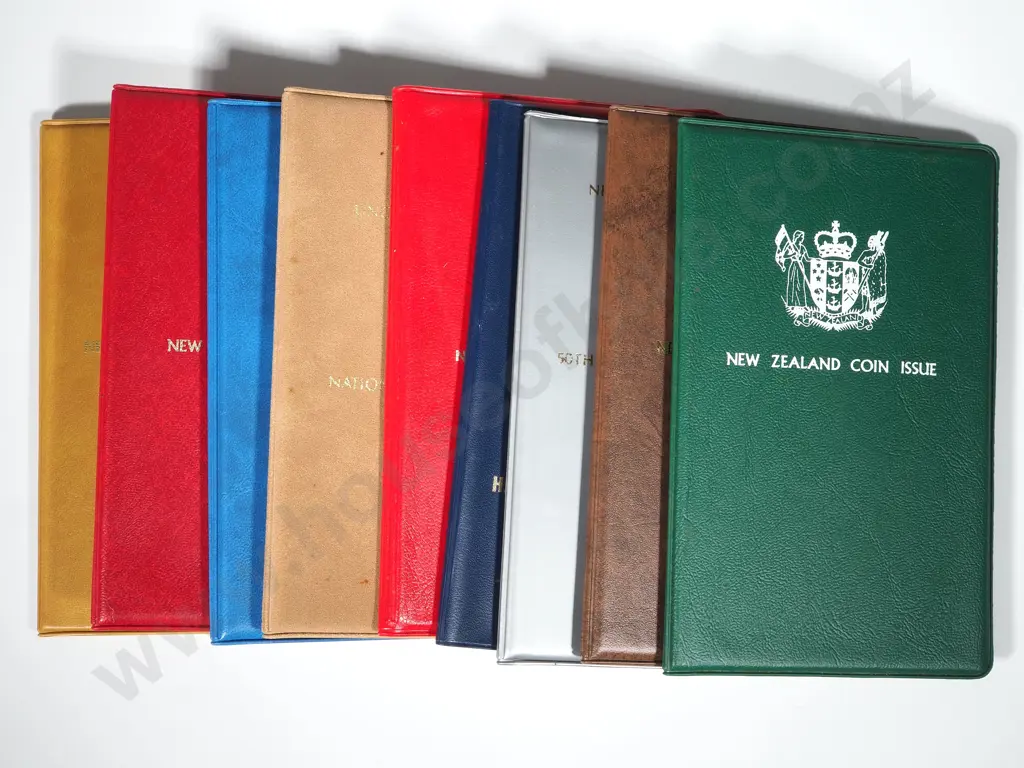 65 X New Zealand Circulated Coin Sets Various Years Image 1++