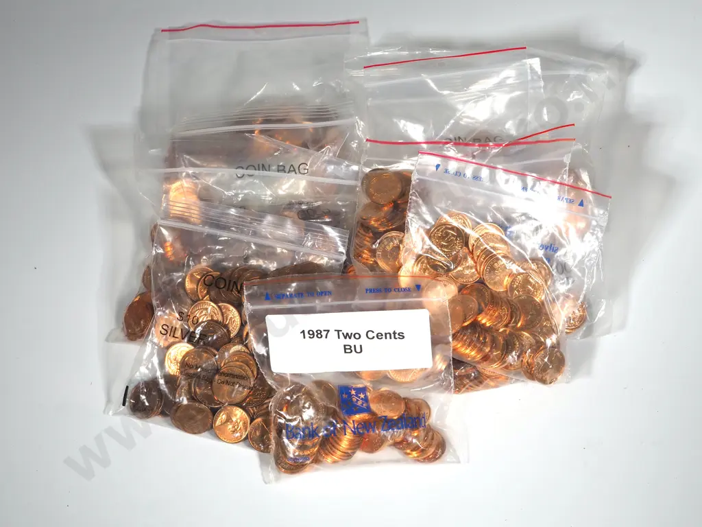 3.6 KG of New Zealand 2 Cent Coins AU-UNC - Mostly Brilliant Uncirculated, Various Dates Image 1++