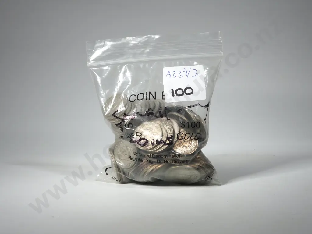 950 Grams of Pre 1947 New Zealand Silver Coins Image 1++