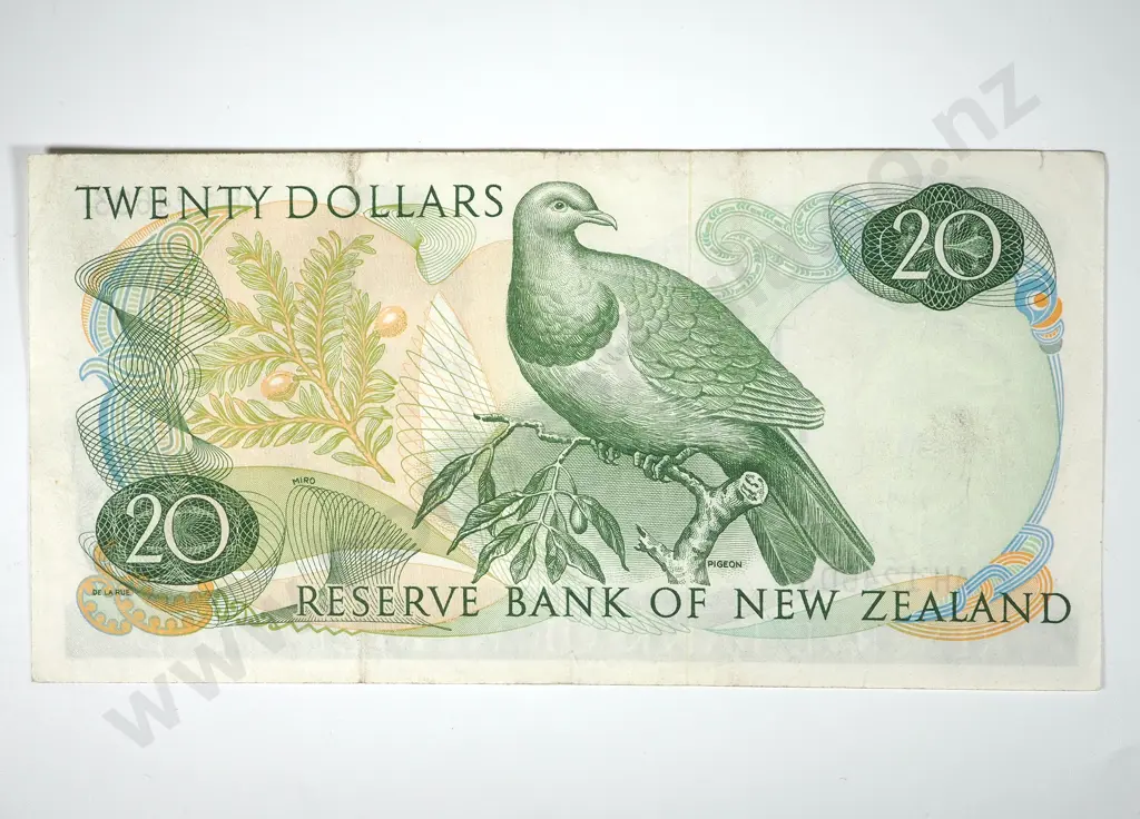 New Zealand Twenty Dollar Banknote Fleming - Better Grade Image 1++