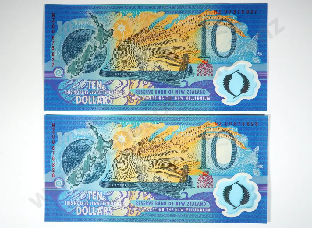 Two AUNC New Zealand Consecutive $10 Millennium Red Serial Banknotes  Image 1++