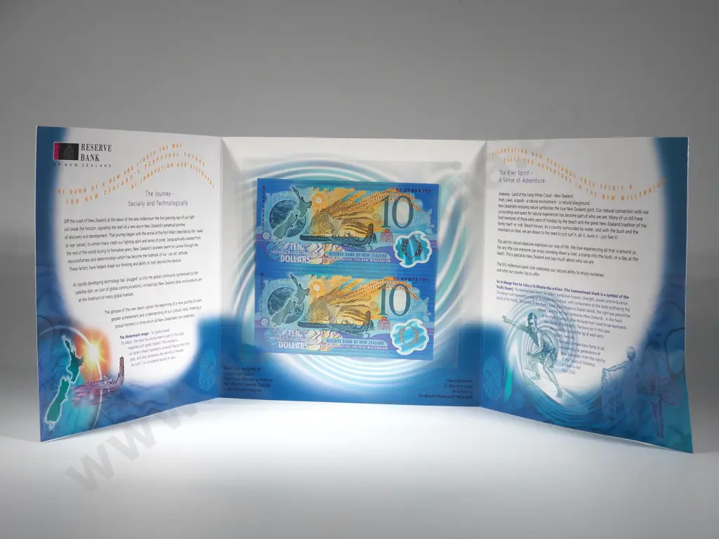 2000 New Zealand $10 Note Presentation Pack: Uncut Pair of Two $10 Millinieum Red Serial Banknotes  Image 1++