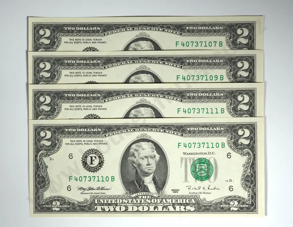 Three Consecutive 1995 Series Two Dollar Note & One Out of Sequence  Image 1++