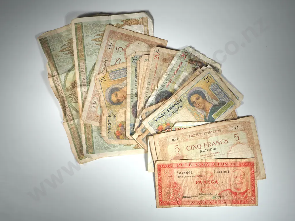 Assorted Lot of Noumea Banknotes incl 100 Francs - In F to VG Condition  Image 1++