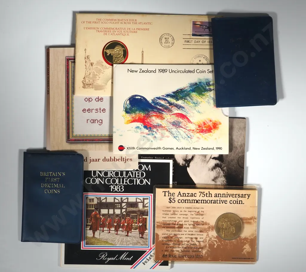 Assorted Lot of Uncirculated Coin Sets Incl Australian / U.K /U.S Image 1++