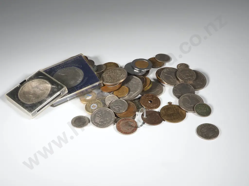 Assorted Lot of Coinage 480 Grams Image 1++
