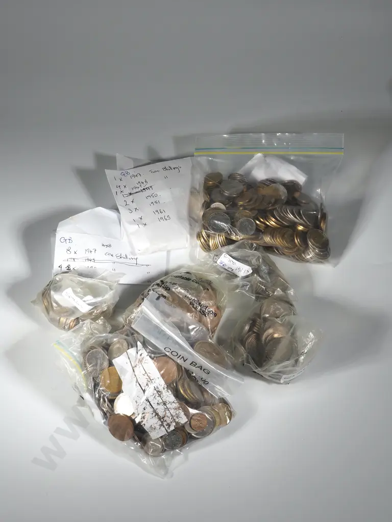 Large Assorted Lot of International Currency Coinage - See Photos for list Image 1++