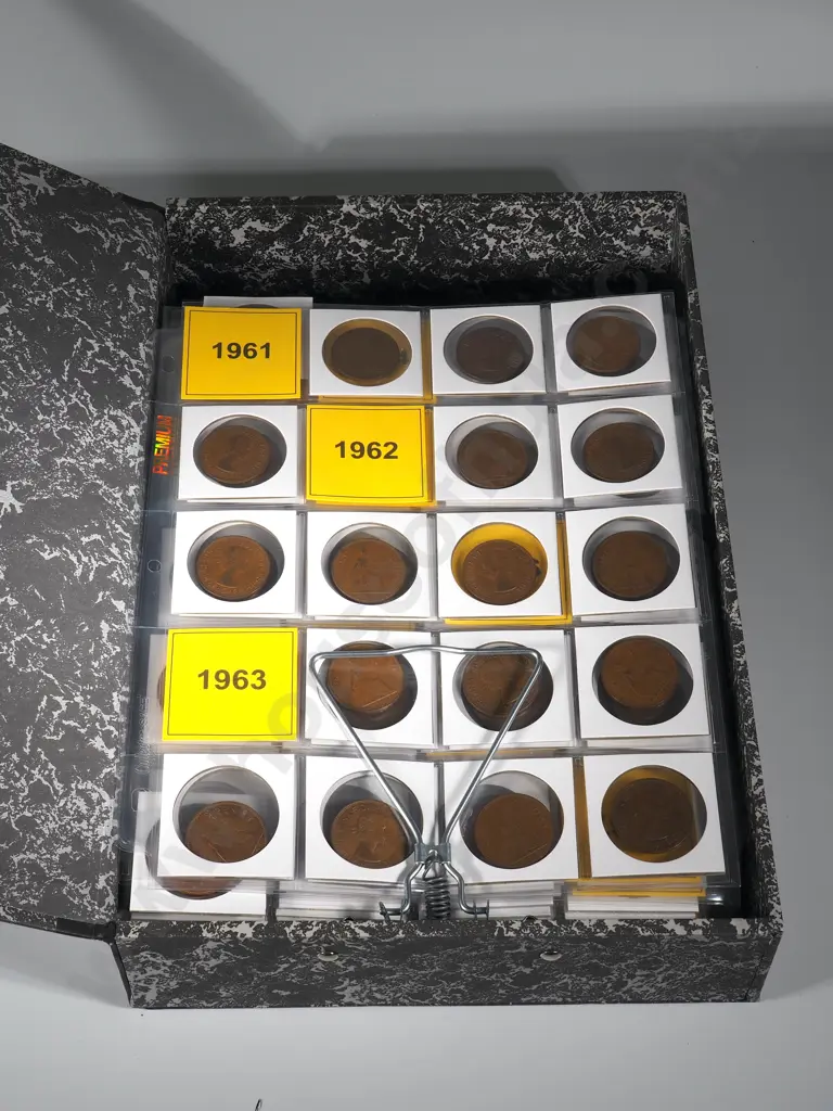 Assorted Lot of UK Pennies in 2x2 Flips in Loose Pages Image 1++