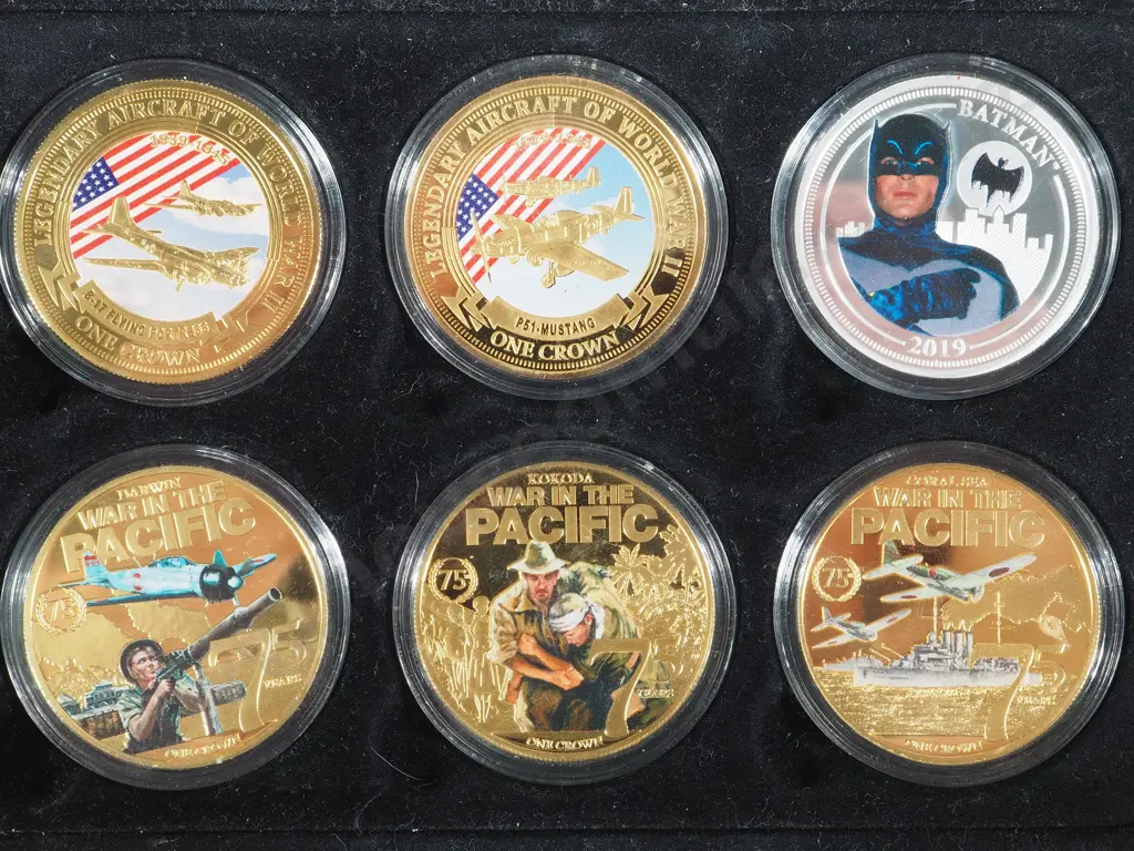 18 Crown Size Commemorative Coins incl War of Pacific & Royal Family - Image 1++