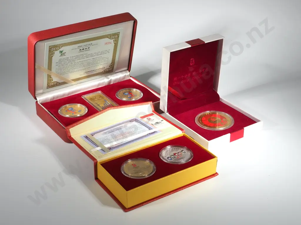 Three Chinese Proof Coin Sets incl 2008 Olympics Image 1++