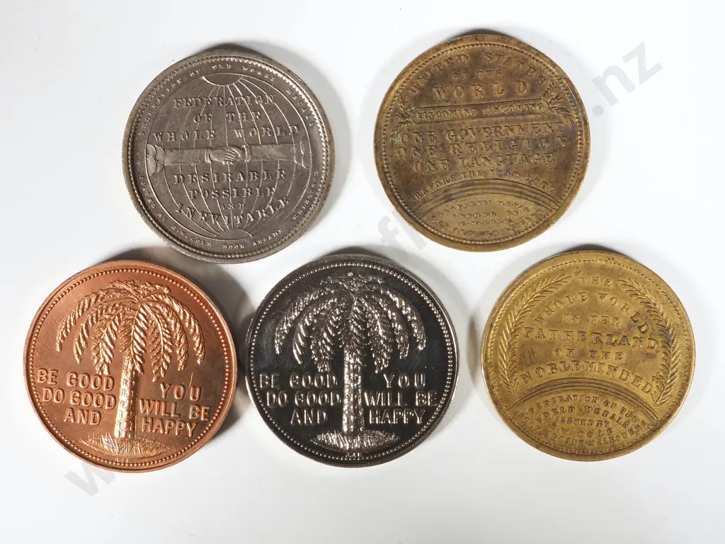 Assorted lot of 5 Australian Commemorative Coins & Medallions  Image 1++
