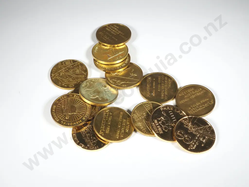 Australian - 16 "A Token from Mr Roberts" Celebration Tokens  Image 1++