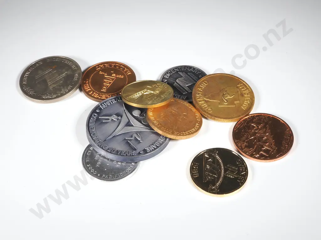 Assorted lot of 10 Australian Commemorative Coins & Medallions  Image 1++