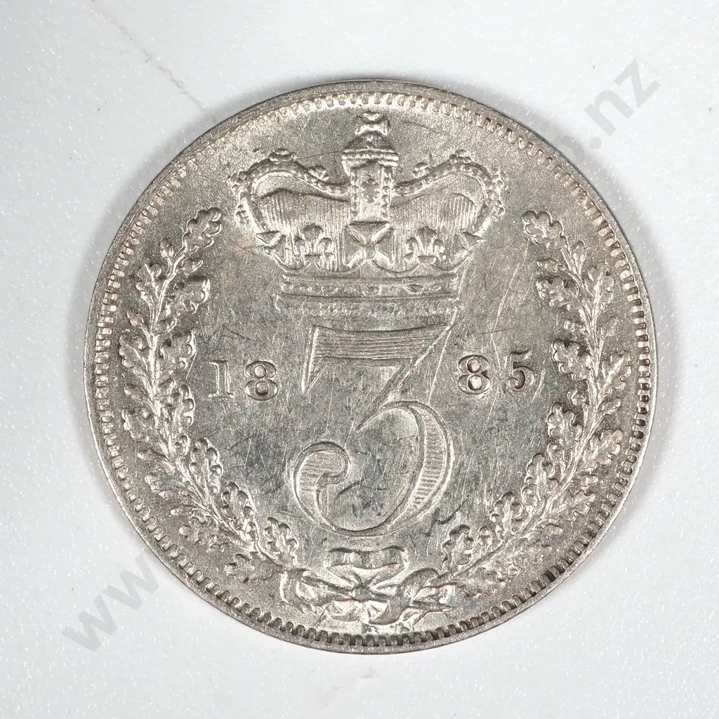 1885 United Kingdom Threepence - Victoria Younghead  Image 1++