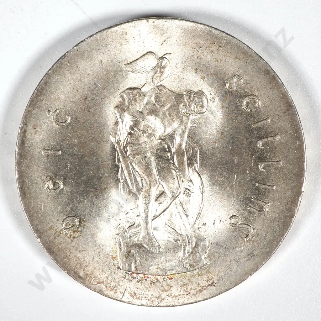 1966 Ireland 10 Shillings - UNC  Image 1++