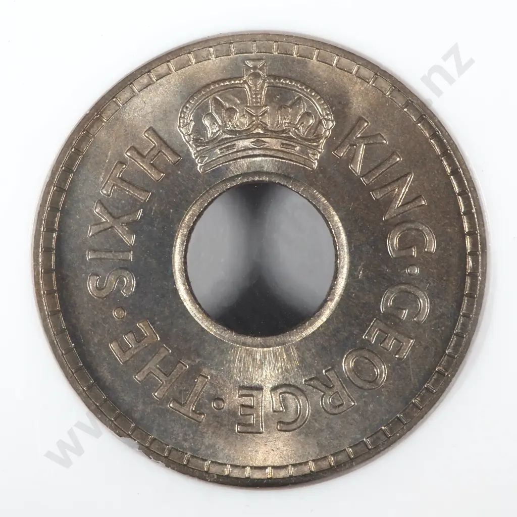 1952 Fiji Halfpenny NGC Graded & Slabbed - MS66 Image 1++