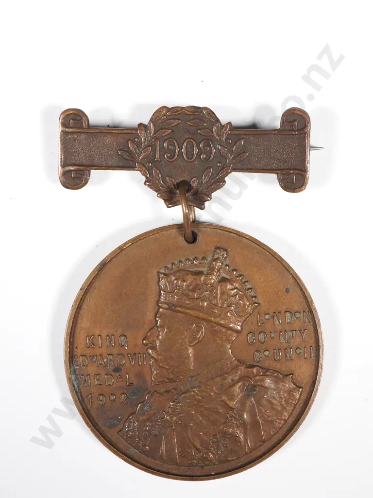 1909 King Edward VII London County Council Award to M Taber  Image 1++